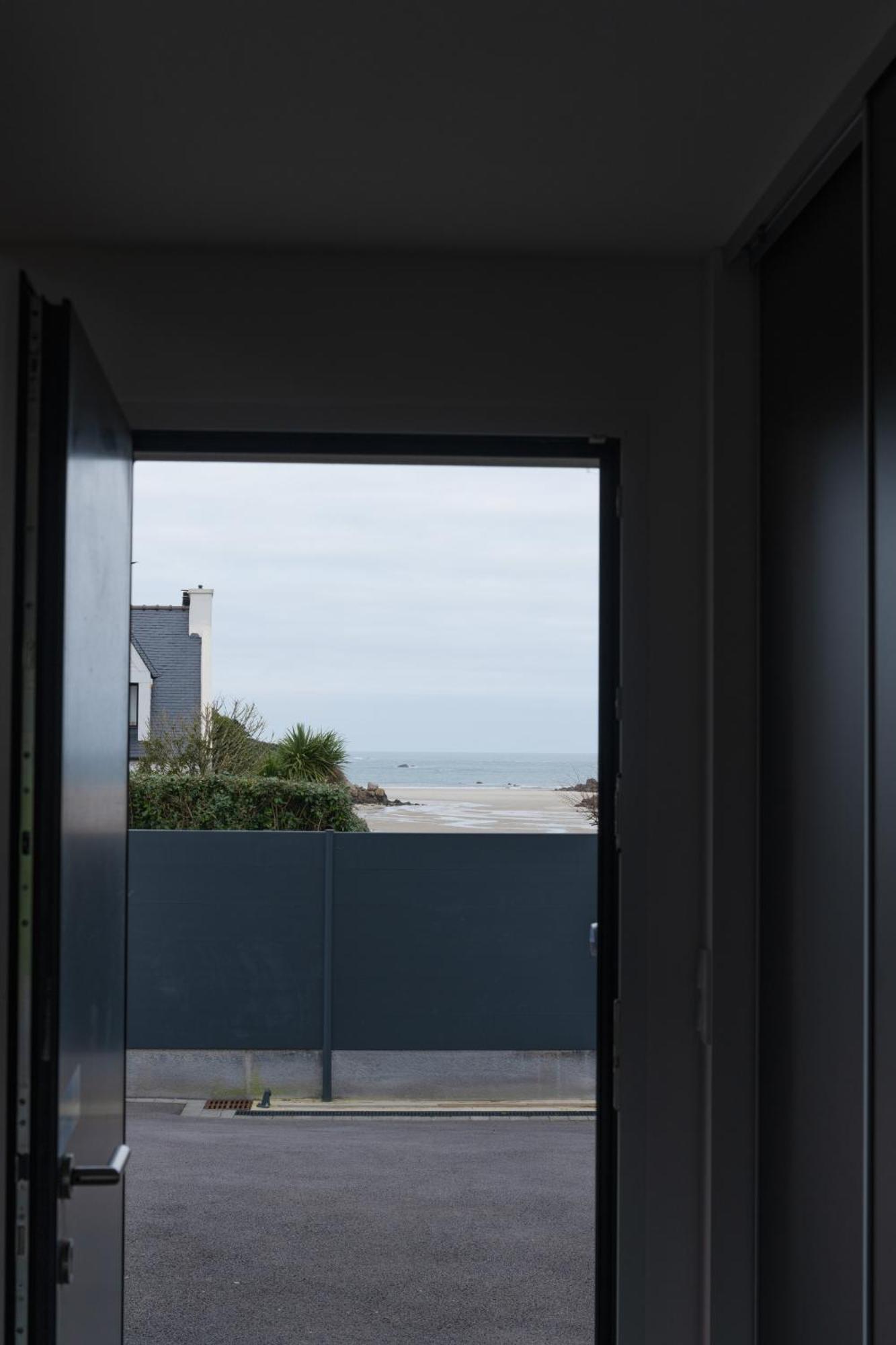 Ker Stivell - Superbe Maison Neuve A 2 Pas De La Mer Landunvez Extérieur photo